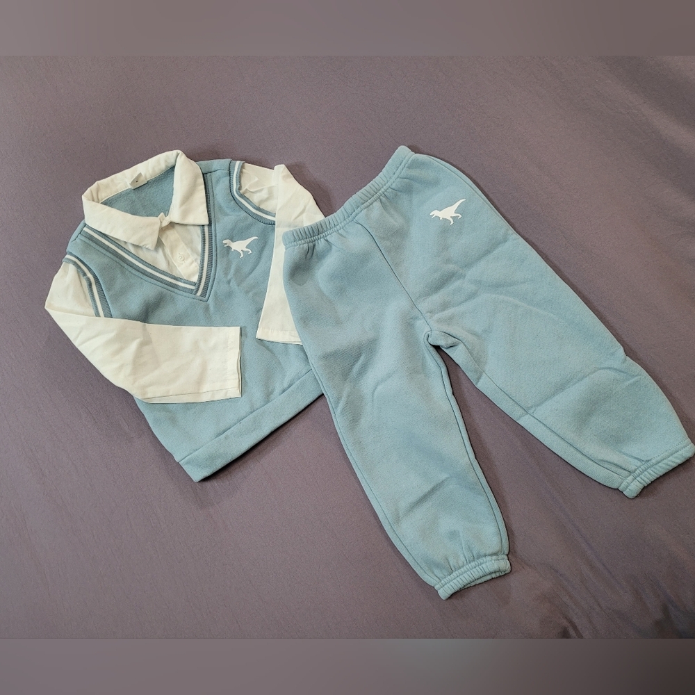 ✨️3/$25✨️ Blue and White Kids Matching Set
